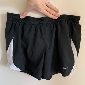 Nike running shorts size M